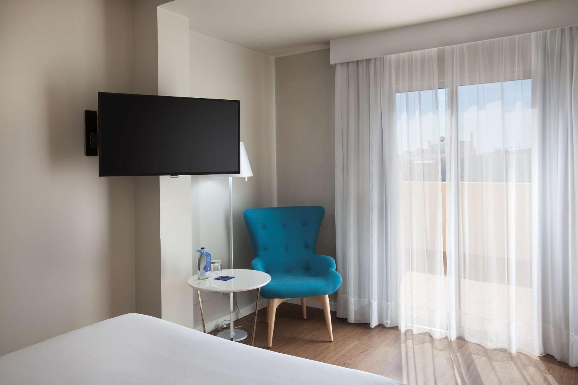 Nh Las Palmas Playa Las Canteras Екстериор снимка