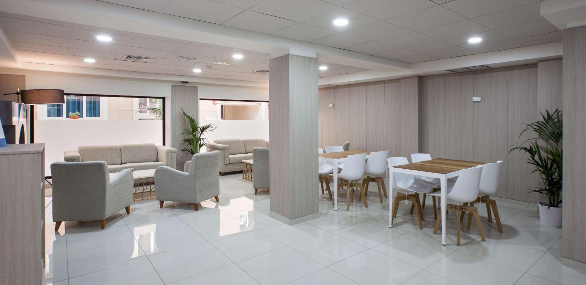 Nh Las Palmas Playa Las Canteras Екстериор снимка